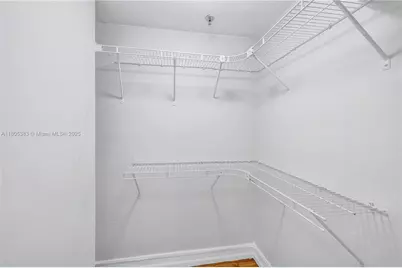 401 Poinciana Dr #1225, Sunny Isles Beach, FL 33160 - Photo 27