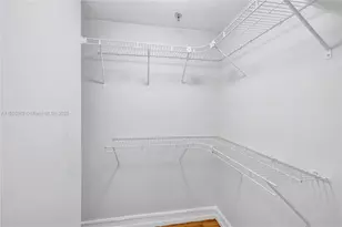 401 Poinciana Dr, Sunny Isles Beach, FL 33160 - Photo 27