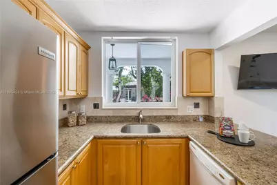 8941 SW 65th Ct, Pinecrest, FL 33156 - Photo 43