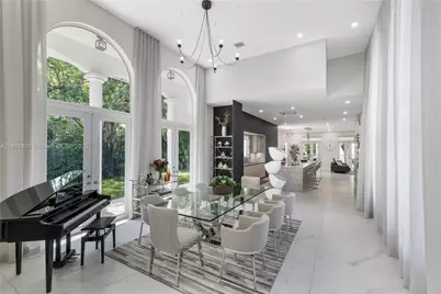 8941 SW 65th Ct, Pinecrest, FL 33156 - Photo 7