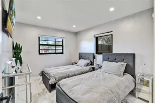 6761 Allen St, Hollywood, FL 33024 - Photo 7