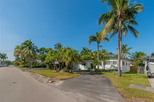 1025 Washington St, Hollywood, FL 33019 - Photo 89