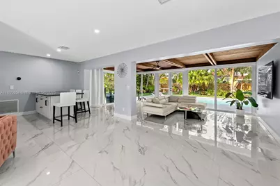 1025 Washington St, Hollywood, FL 33019 - Photo 47