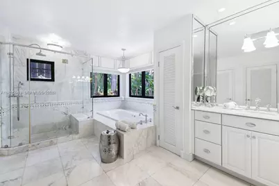 56 S Hibiscus Dr, Miami Beach, FL 33139 - Photo 21