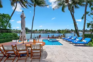 56 S Hibiscus Dr, Miami Beach, FL 33139 - Photo 3