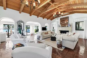 56 S Hibiscus Dr, Miami Beach, FL 33139 - Photo 9