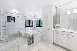 56 S Hibiscus Dr, Miami Beach, FL 33139 - Photo 21