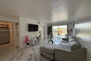 15241 SW 80th St, Miami, FL 33193 - Photo 5