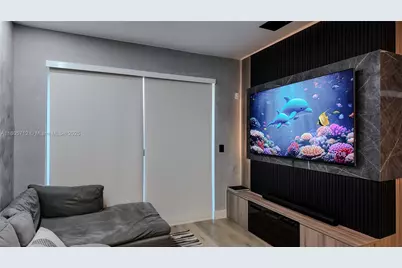 7221 NW 103rd Path, Doral, FL 33178 - Photo 11