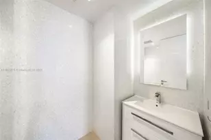 3470 E Coast Ave, Miami, FL 33137 - Photo 9