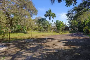65 NE 152nd St, Miami, FL 33162 - Photo 49