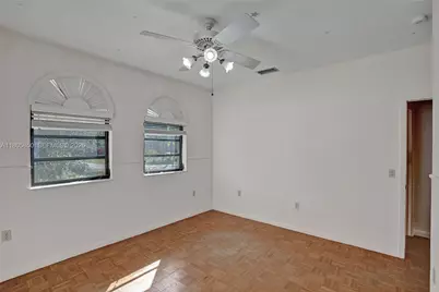 65 NE 152nd St, Miami, FL 33162 - Photo 17