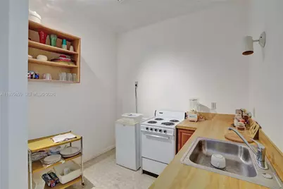 65 NE 152nd St, Miami, FL 33162 - Photo 57