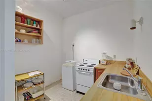 65 NE 152nd St, Miami, FL 33162 - Photo 57