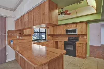 65 NE 152nd St, Miami, FL 33162 - Photo 33