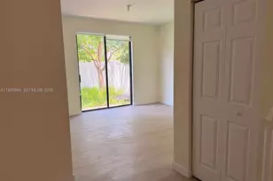 10966 W 33rd Way, Hialeah, FL 33018 - Photo 25