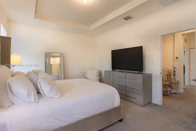 10966 W 33rd Way, Hialeah, FL 33018 - Photo 21