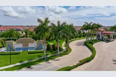 10966 W 33rd Way, Hialeah, FL 33018 - Photo 35