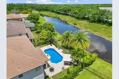 19165 N Gardenia Ave, Weston, FL 33332 - Photo 71