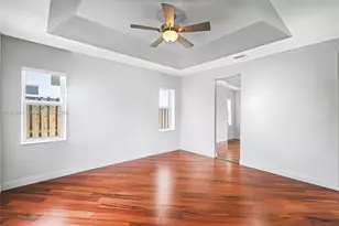 1282 Grant Ct, Hollywood, FL 33019 - Photo 13