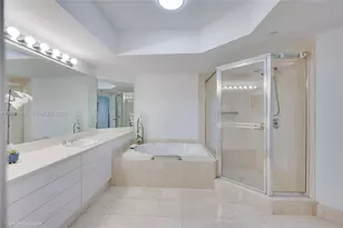 21205 Yacht Club Dr, Aventura, FL 33180 - Photo 19