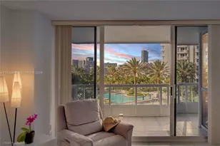 21205 Yacht Club Dr, Aventura, FL 33180 - Photo 13