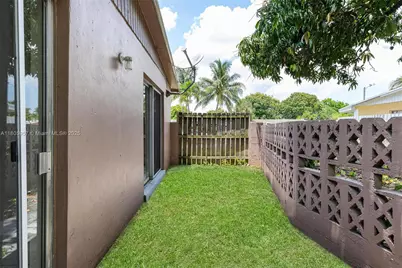 4960 NW 11th Ct, Lauderhill, FL 33313 - Photo 31