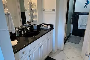 180 Seaview Ct, Other City - In The State Of Florida, FL 34145 - Photo 17