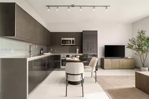 1080 Brickell Ave, Miami, FL 33131 - Photo 5