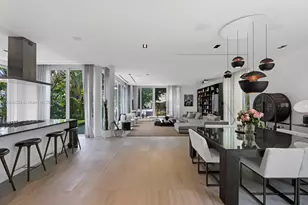 4700 N Meridian Ave, Miami Beach, FL 33140 - Photo 17