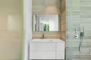 4700 N Meridian Ave, Miami Beach, FL 33140 - Photo 47