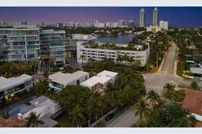 4700 N Meridian Ave, Miami Beach, FL 33140 - Photo 57