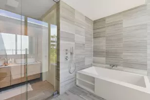 4700 N Meridian Ave, Miami Beach, FL 33140 - Photo 39