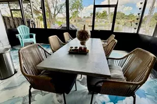 8992 Palm Tree Ln, Pembroke Pines, FL 33024 - Photo 11