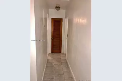 2901 Jackson St #3, Hollywood, FL 33020 - Photo 3