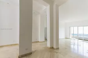 808 Brickell Key Dr, Miami, FL 33131 - Photo 9