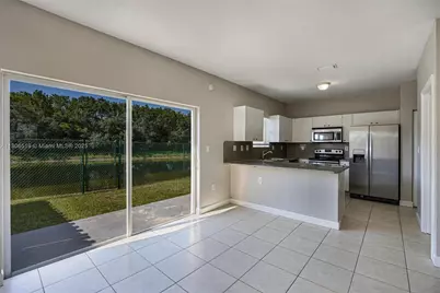 1880 SE 3rd Dr, Homestead, FL 33033 - Photo 5