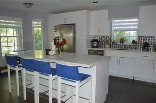 2220 NW 137th Ave, Sunrise, FL 33323 - Photo 11