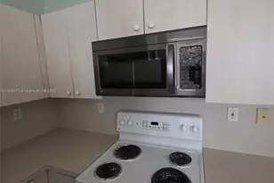 1941 SE 10th St, Homestead, FL 33035 - Photo 23