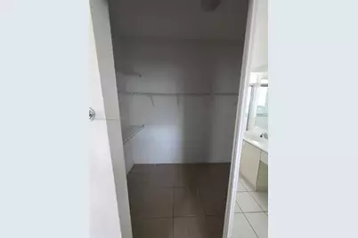 1941 SE 10th St #st, Homestead, FL 33035 - Photo 5