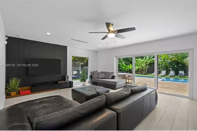 5943 SW 62nd St, South Miami, FL 33143 - Photo 5