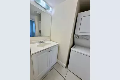 8810 Fontainebleau Blvd #318, Miami, FL 33172 - Photo 37