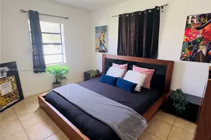 301 NW 37th St, Miami, FL 33127 - Photo 13