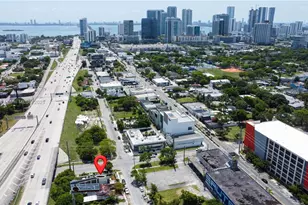 301 NW 37th St, Miami, FL 33127 - Photo 5
