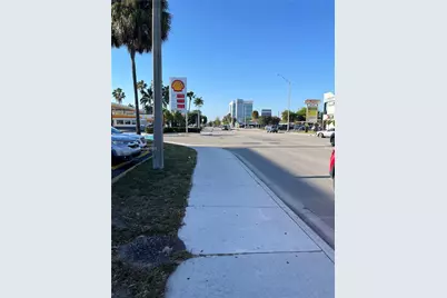 Xxxx W 16th Ave, Hialeah, FL 33012 - Photo 9
