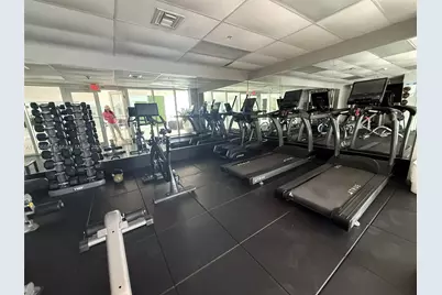 170 SE 14th St #1105, Miami, FL 33131 - Photo 29