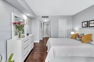 6423 Collins Ave, Miami Beach, FL 33141 - Photo 31