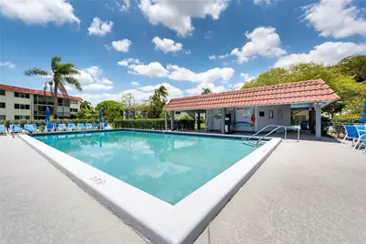 9823 S Hollybrook Lake Dr #105, Pembroke Pines, FL 33025 - Photo 33
