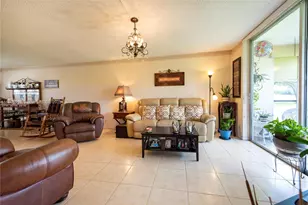 9823 S Hollybrook Lake Dr, Pembroke Pines, FL 33025 - Photo 19
