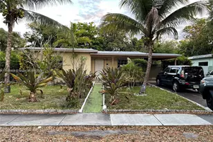 640 NE 141st St, North Miami, FL 33161 - Photo 1